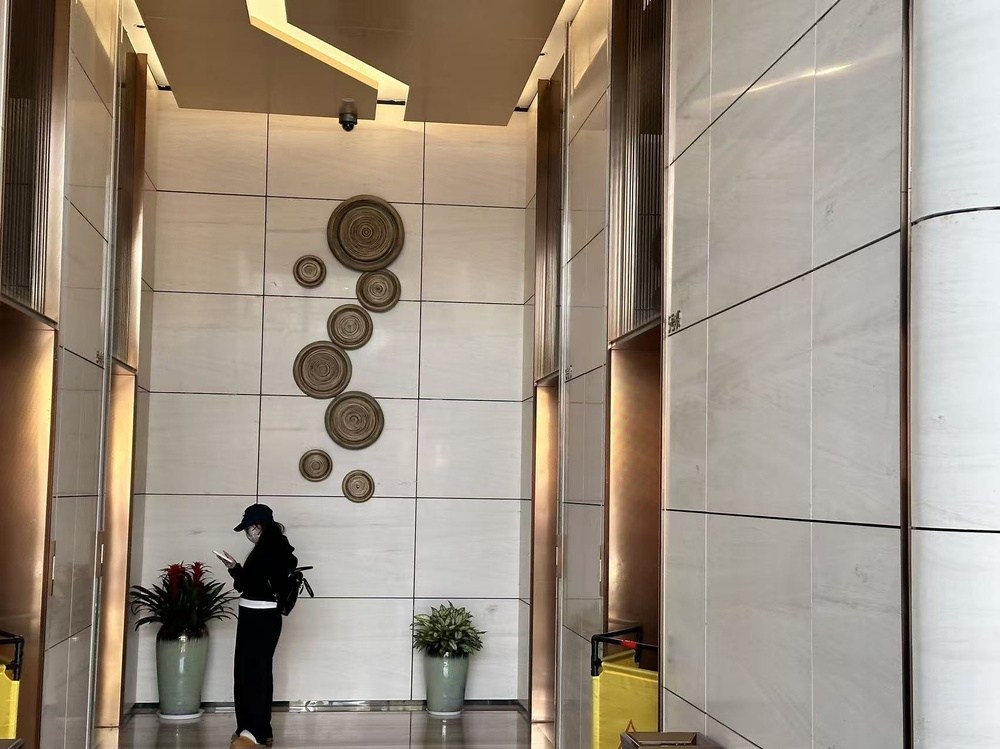 电梯厅1
